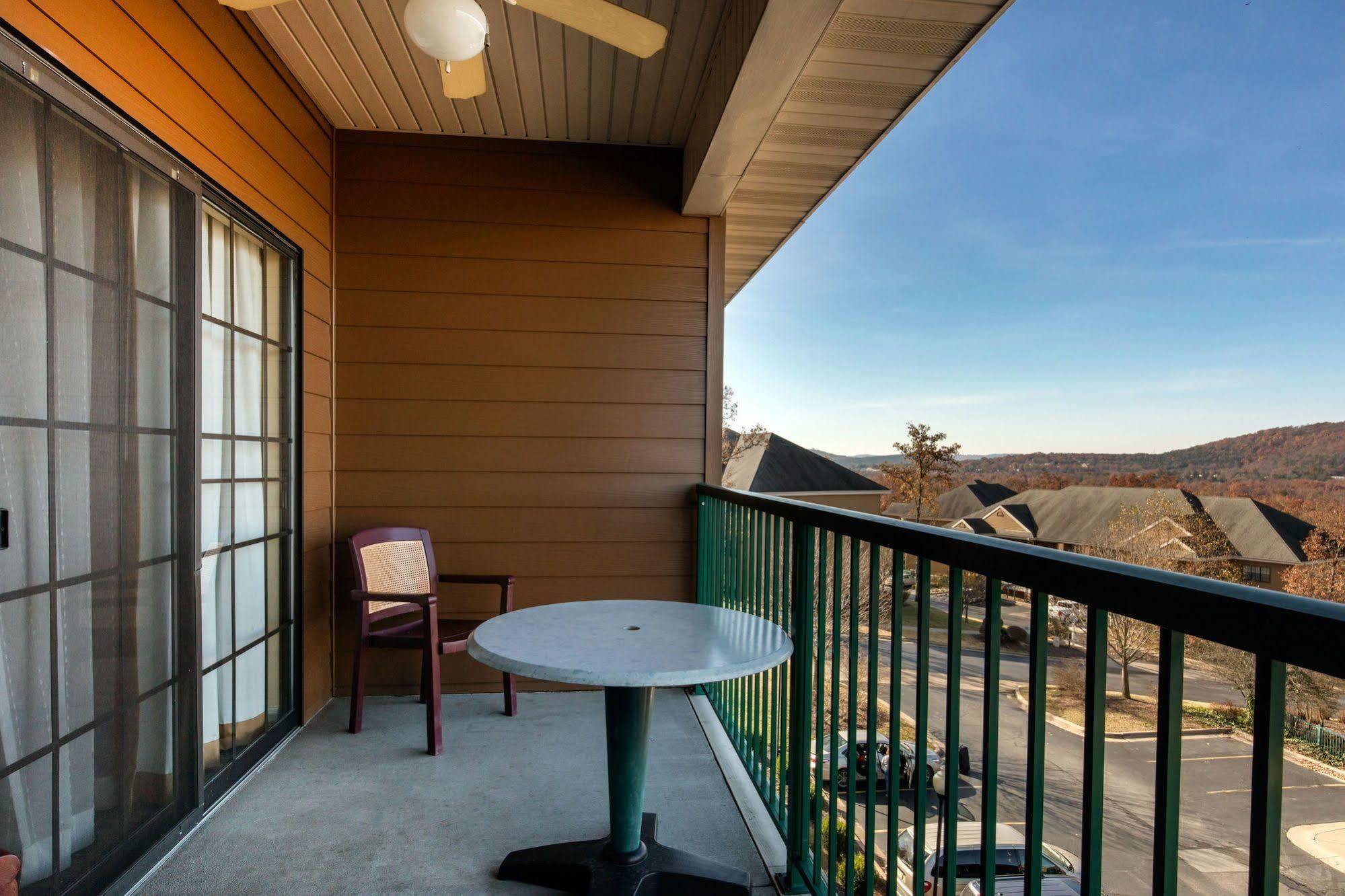 Bluegreen Vacations The Falls Village, An Ascend Resort Branson Eksteriør bilde